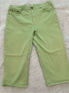 Talbots Petite Stretch Cropped Pants in Pale Lime